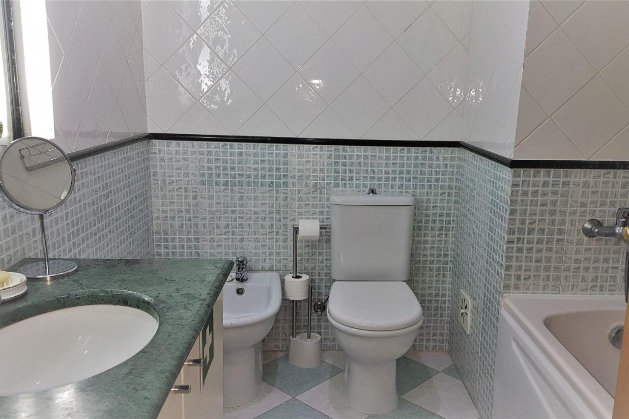 Lovelystay - Sea View Apartment With Pool & Garden Ericeira Exterior photo